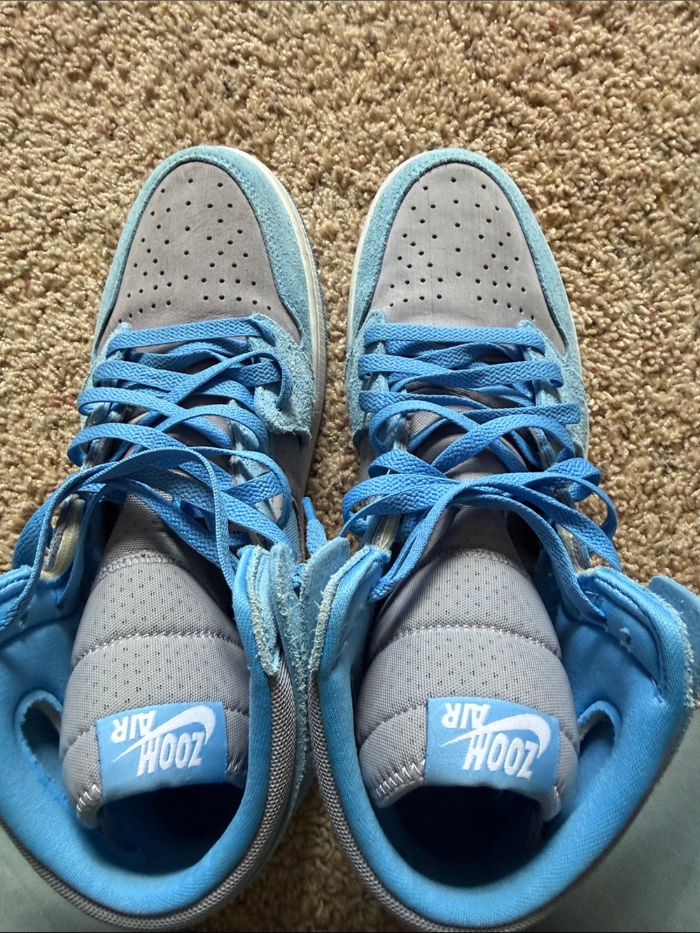 Jordan Men’s Mid-Top Sneakers in Sky Blue and Gray - Picture 7 of 7
